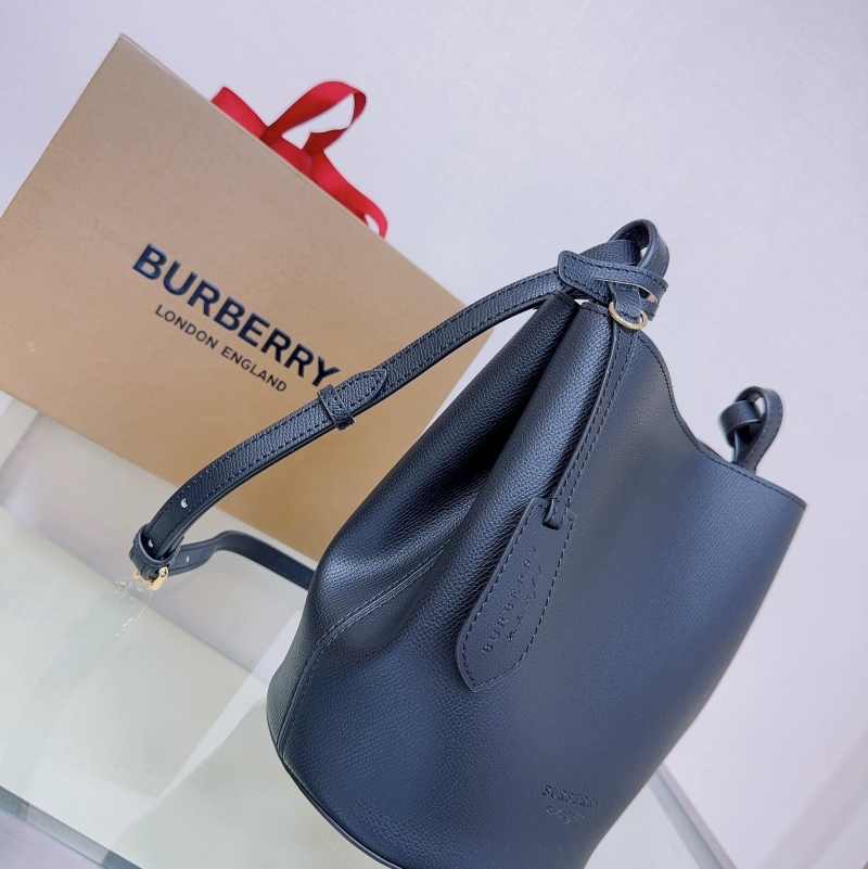 Bv*b*rry hobo bags